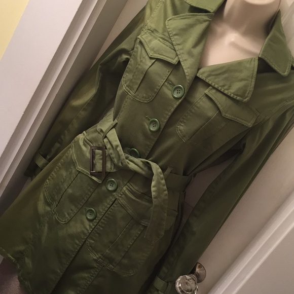 BB Dakota💚 spring green coat - Picture 2 of 4